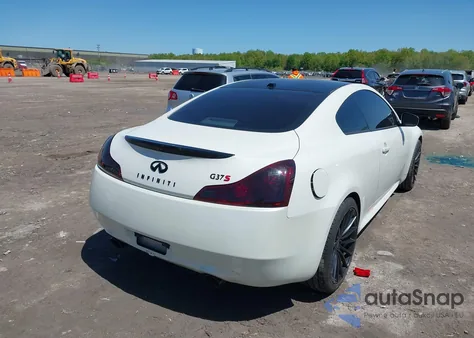 2008 Infiniti G37 Journey z USA, uszkodzony, nr VIN JNKCV64E48M127411